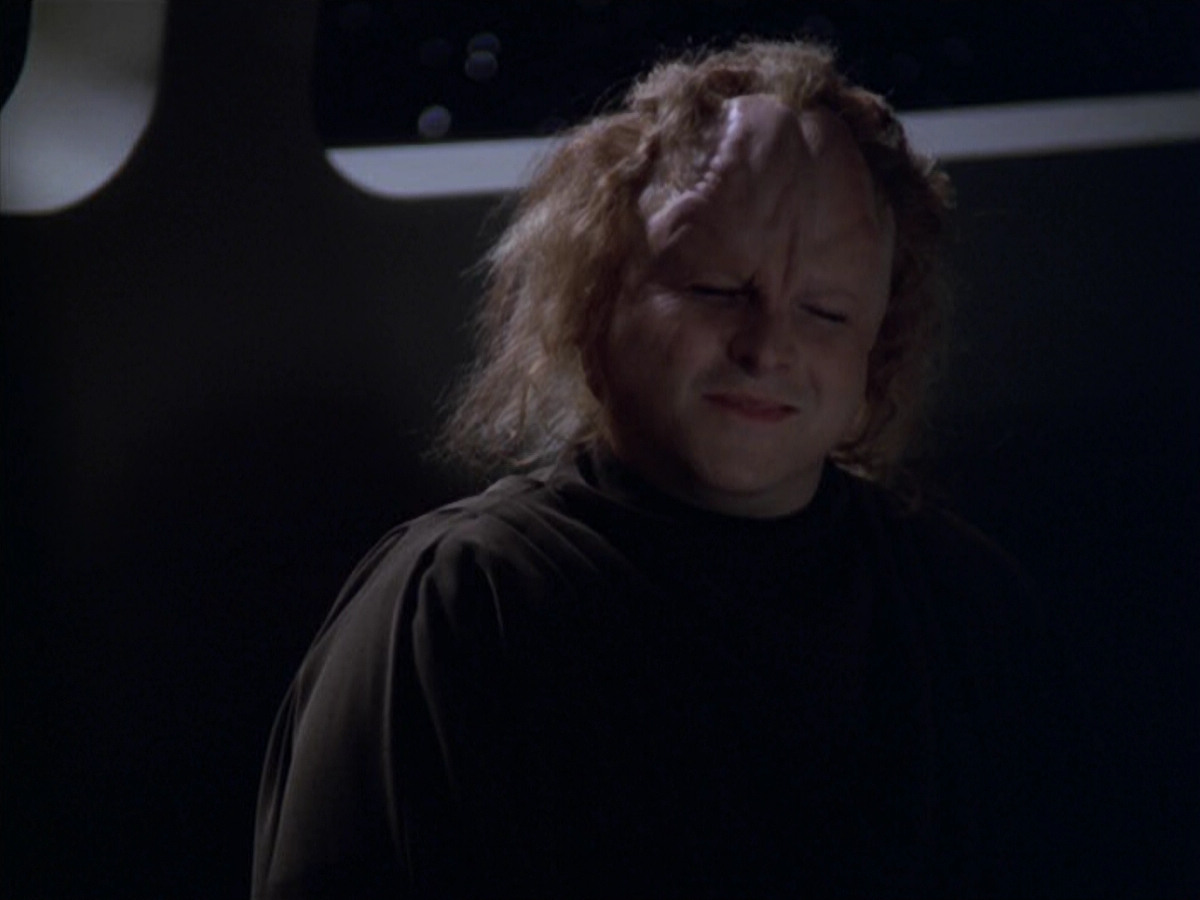 extant_StarTrek_VOY_5x20-ThinkTank_01028.jpg
