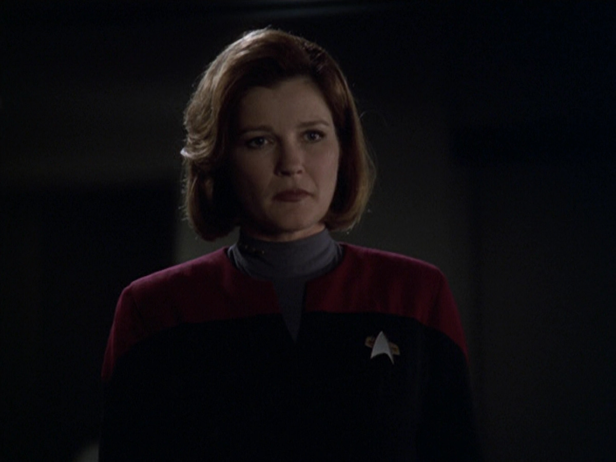 extant_StarTrek_VOY_5x20-ThinkTank_01075.jpg
