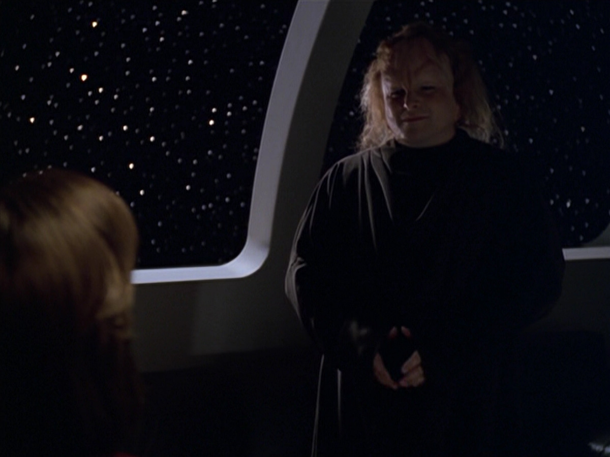 extant_StarTrek_VOY_5x20-ThinkTank_01111.jpg