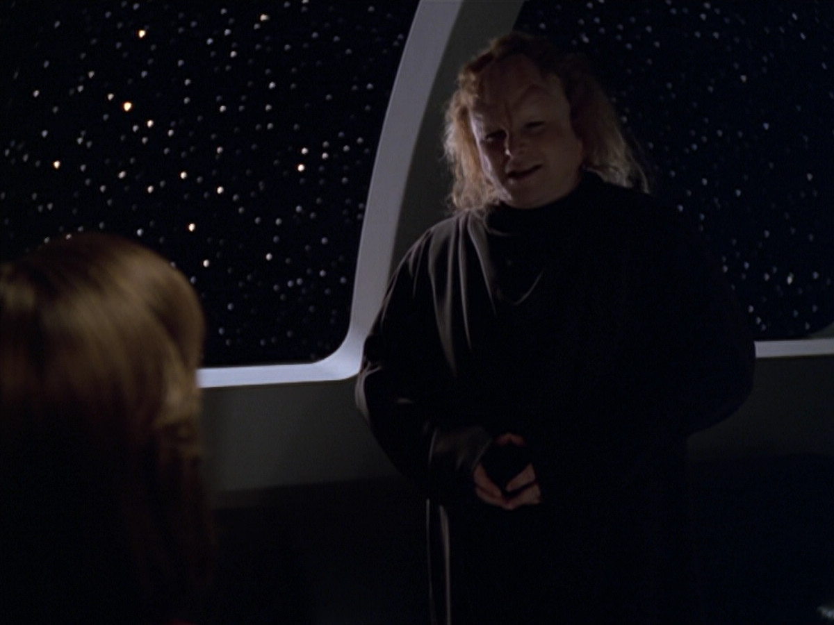 extant_StarTrek_VOY_5x20-ThinkTank_01116.jpg