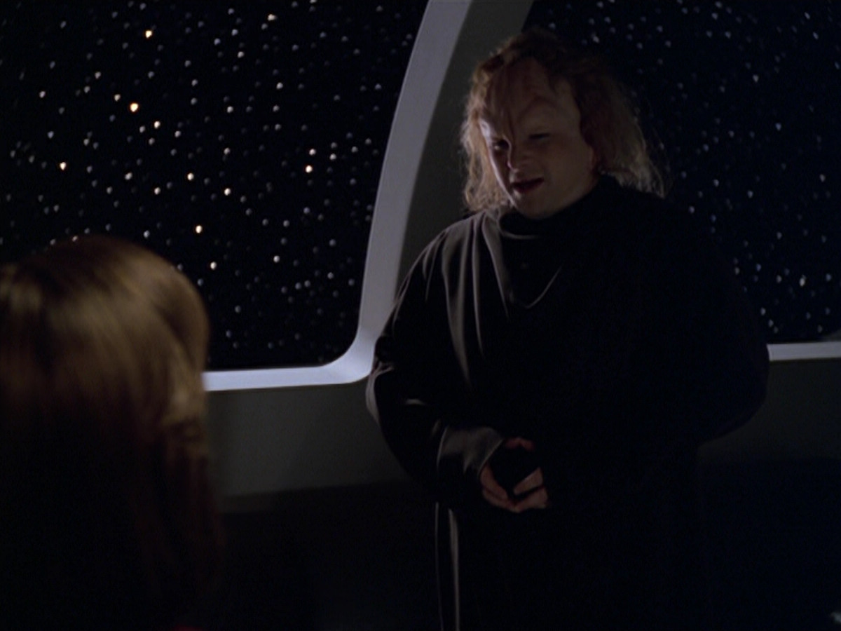 extant_StarTrek_VOY_5x20-ThinkTank_01122.jpg