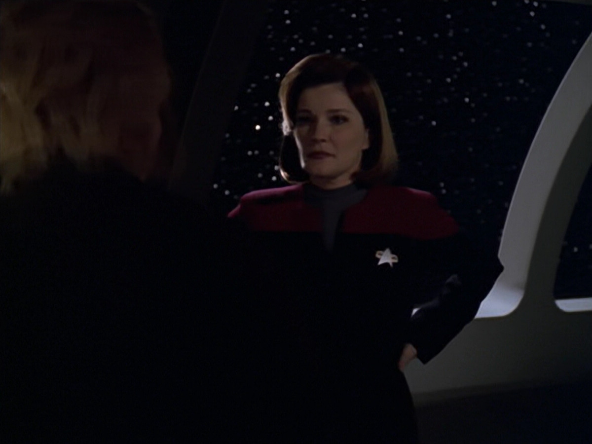 extant_StarTrek_VOY_5x20-ThinkTank_01171.jpg