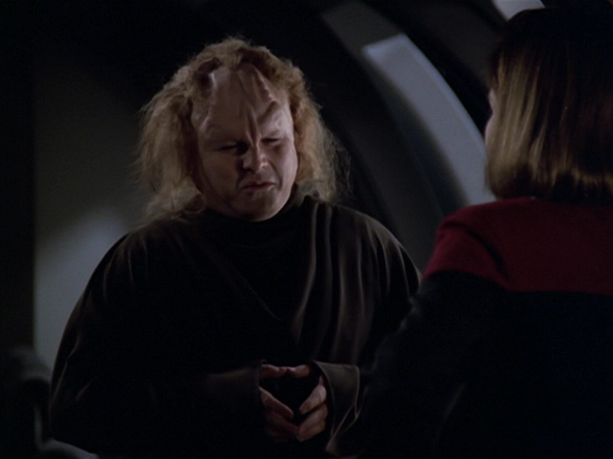 extant_StarTrek_VOY_5x20-ThinkTank_01220.jpg