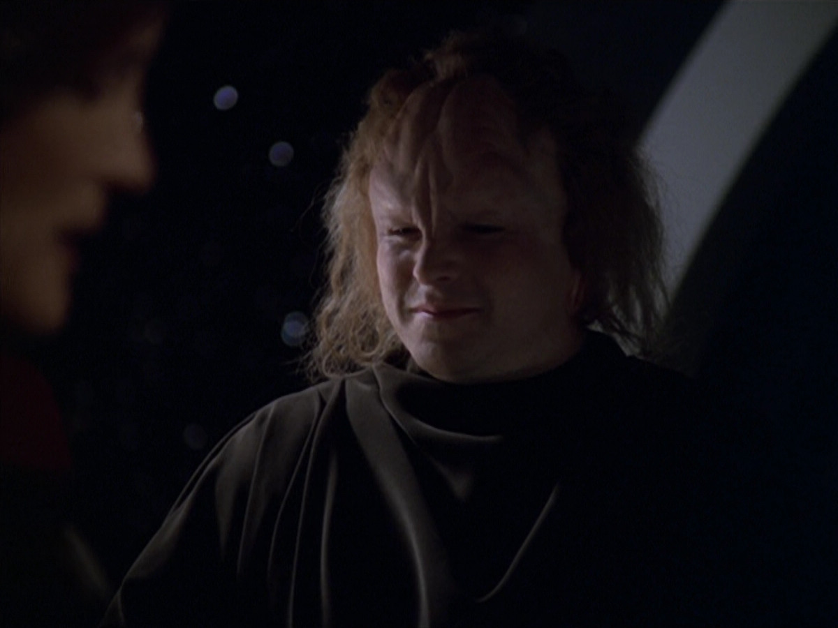 extant_StarTrek_VOY_5x20-ThinkTank_01251.jpg