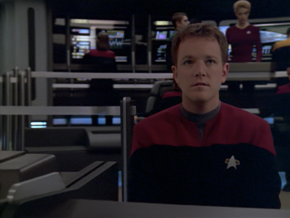extant_StarTrek_VOY_5x20-ThinkTank_01300.jpg