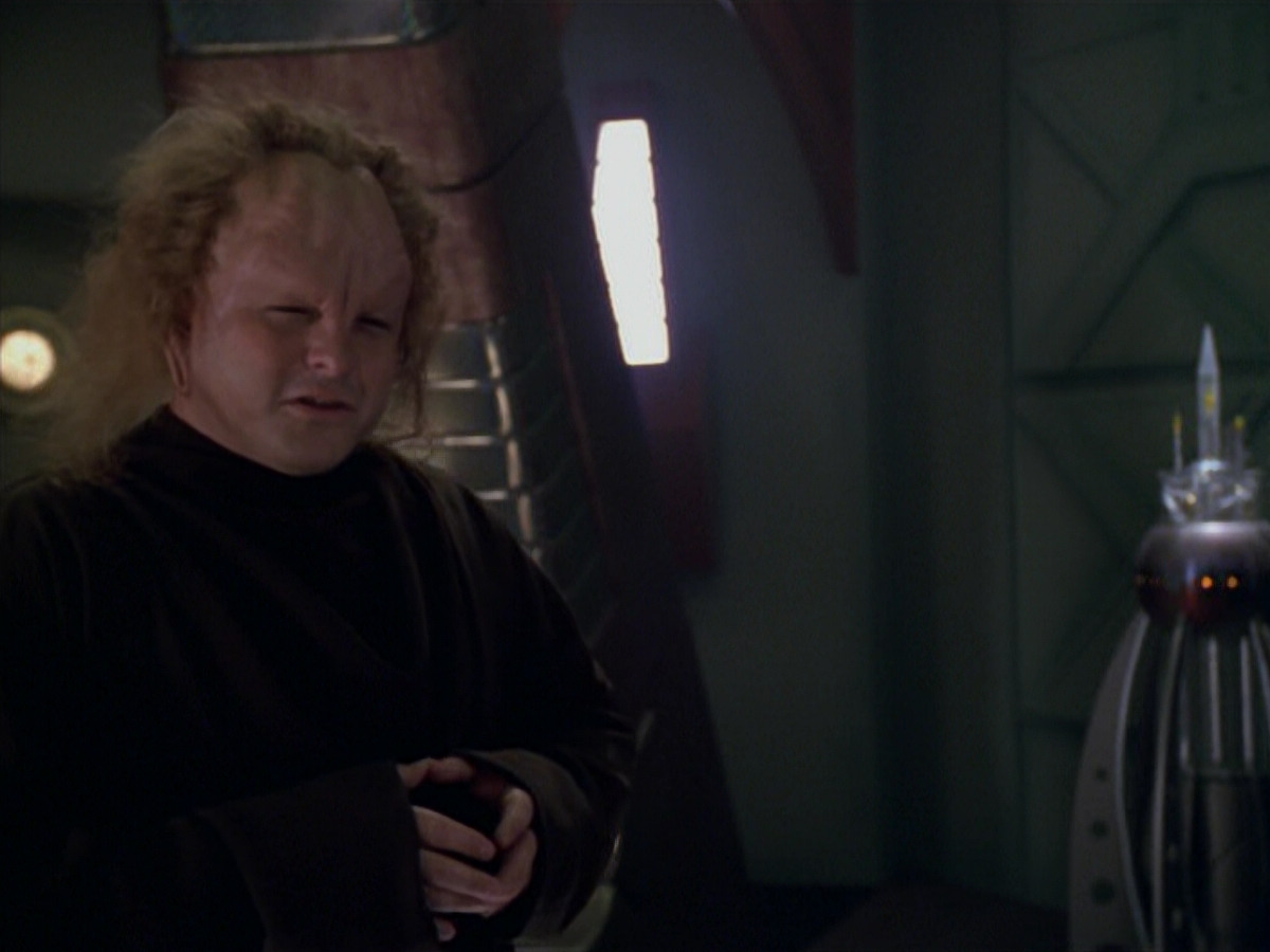 extant_StarTrek_VOY_5x20-ThinkTank_01444.jpg