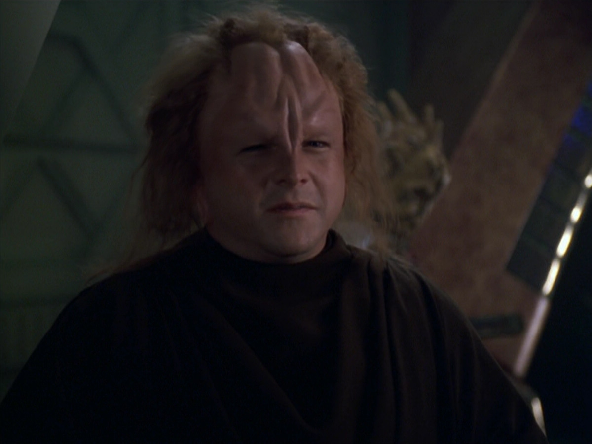extant_StarTrek_VOY_5x20-ThinkTank_01496.jpg