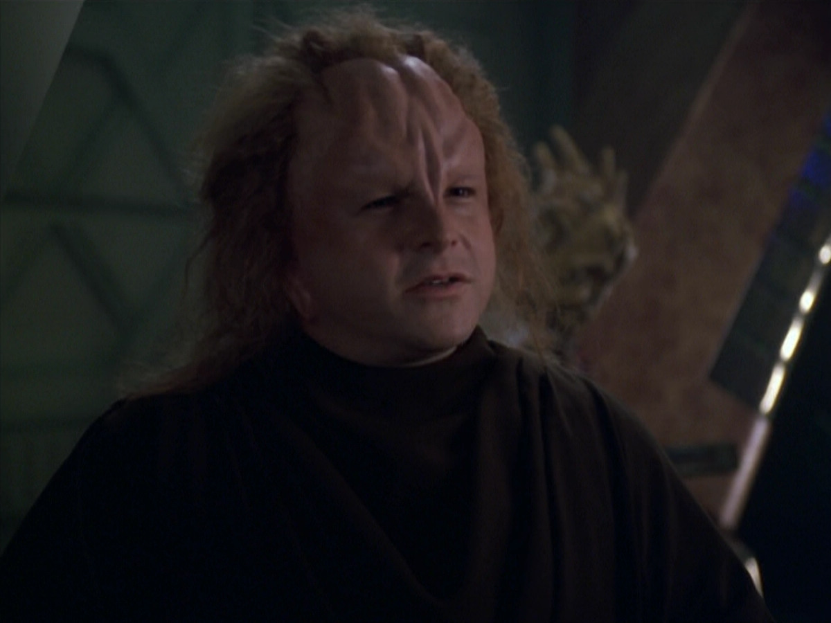 extant_StarTrek_VOY_5x20-ThinkTank_01502.jpg