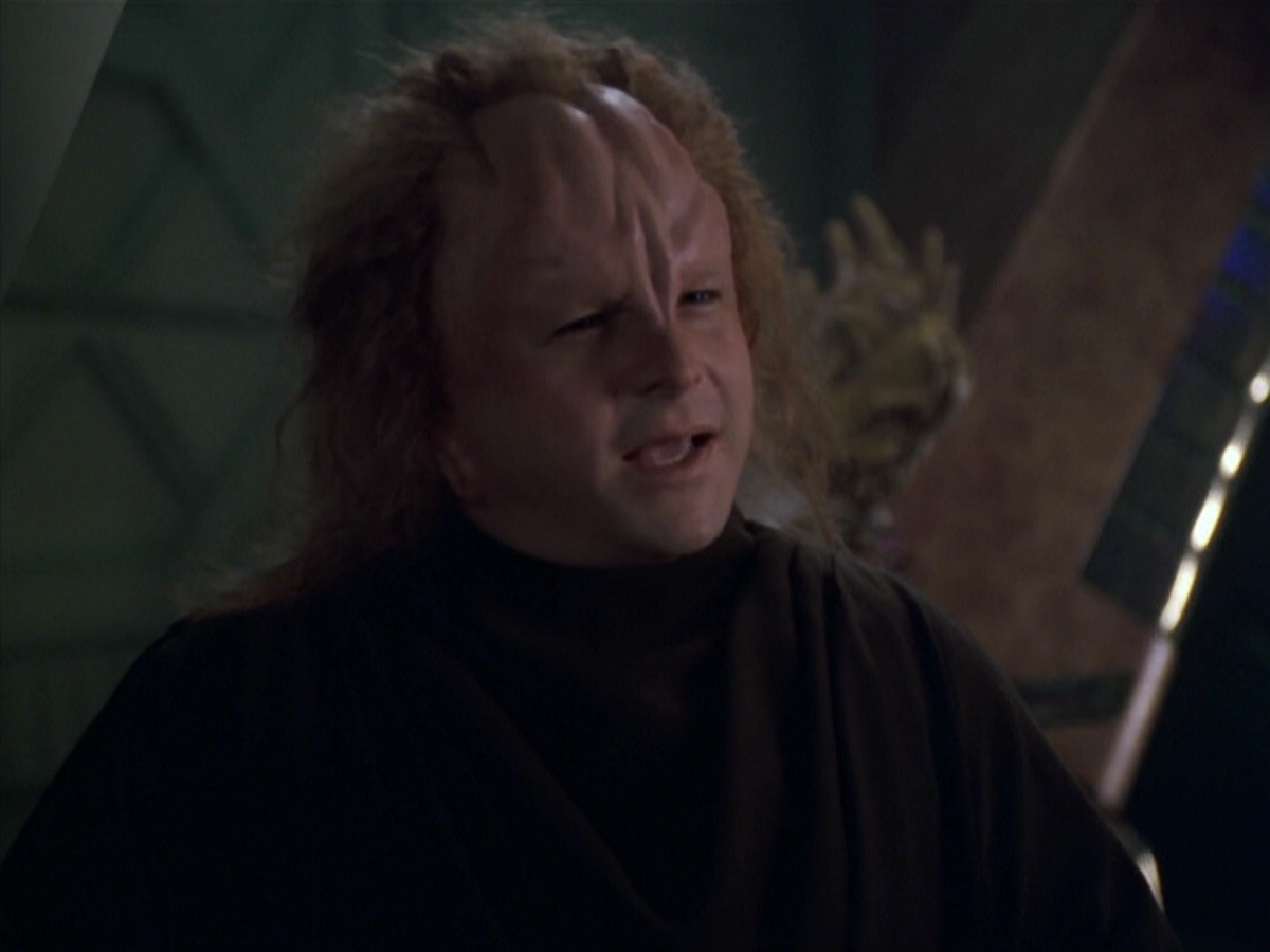 extant_StarTrek_VOY_5x20-ThinkTank_01504.jpg