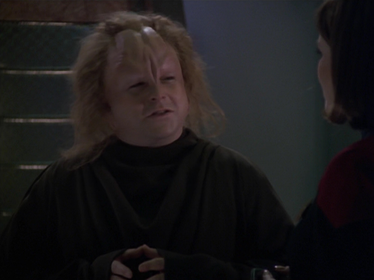 extant_StarTrek_VOY_5x20-ThinkTank_01619.jpg