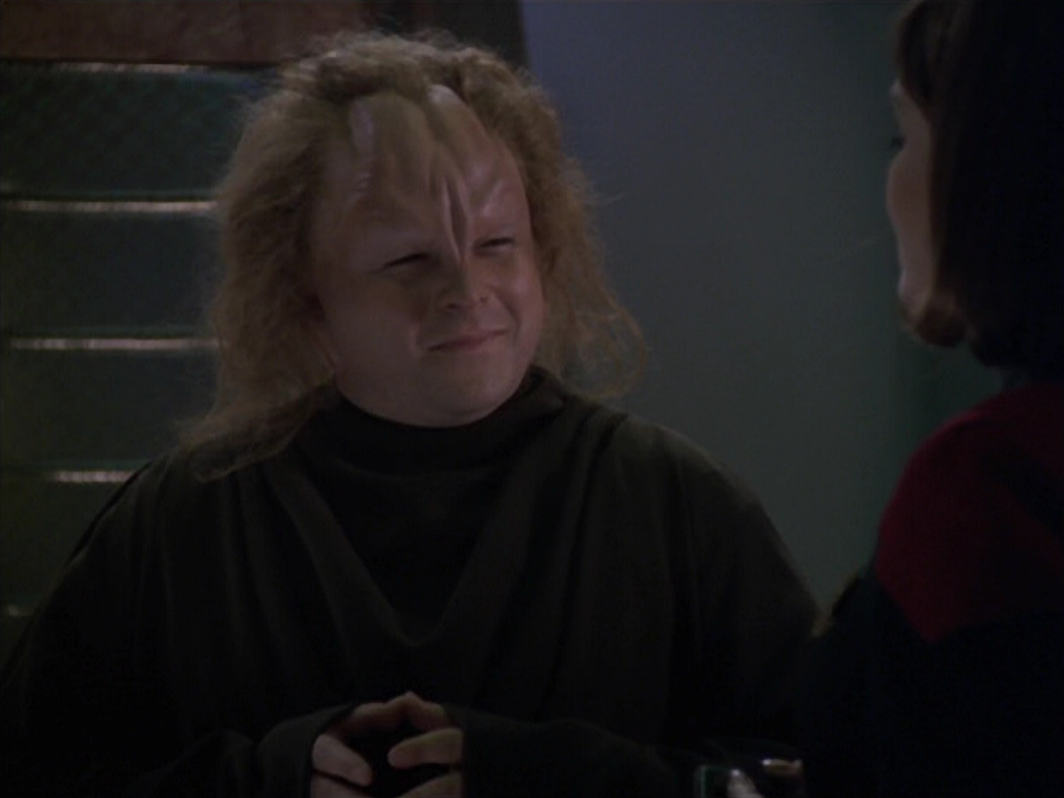 extant_StarTrek_VOY_5x20-ThinkTank_01621.jpg