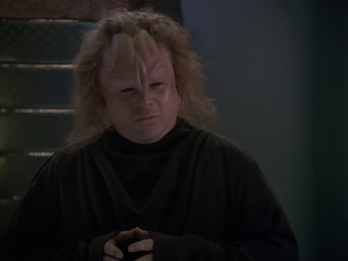 extant_StarTrek_VOY_5x20-ThinkTank_01655.jpg