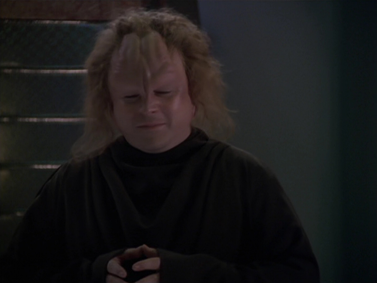 extant_StarTrek_VOY_5x20-ThinkTank_01666.jpg