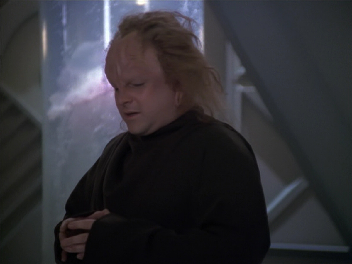 extant_StarTrek_VOY_5x20-ThinkTank_01677.jpg