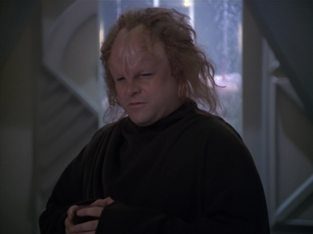 extant_StarTrek_VOY_5x20-ThinkTank_01679.jpg