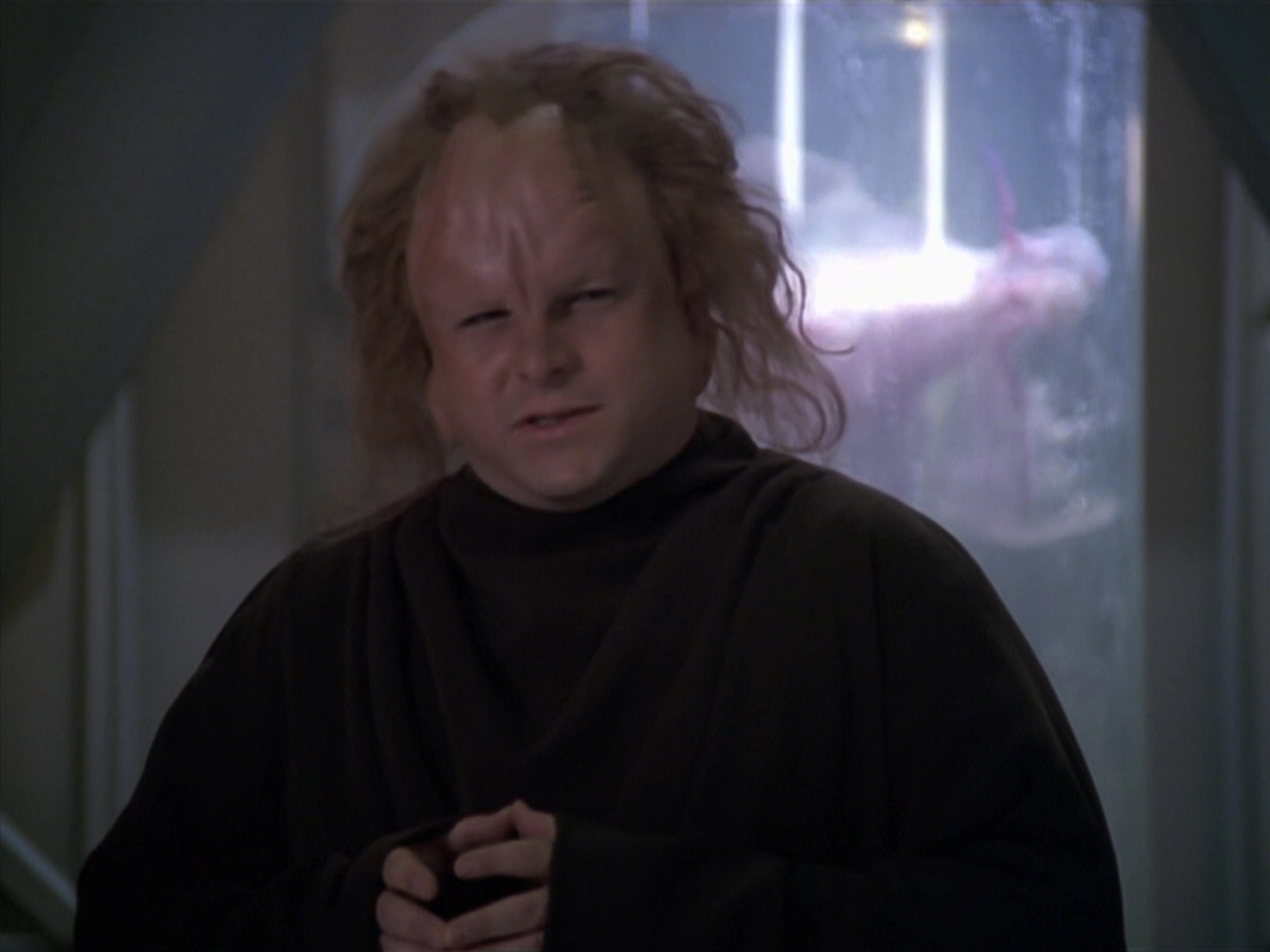 extant_StarTrek_VOY_5x20-ThinkTank_01696.jpg
