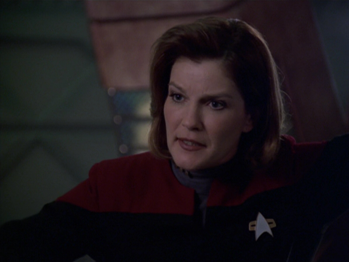 extant_StarTrek_VOY_5x20-ThinkTank_01750.jpg