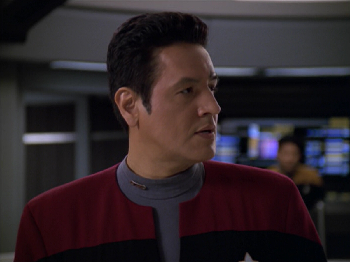 extant_StarTrek_VOY_5x20-ThinkTank_01863.jpg