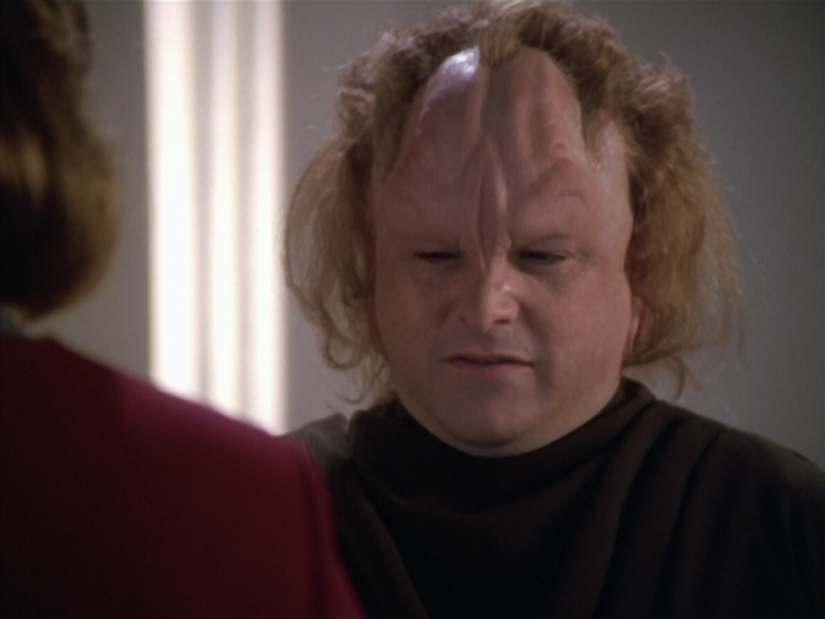 extant_StarTrek_VOY_5x20-ThinkTank_01989.jpg