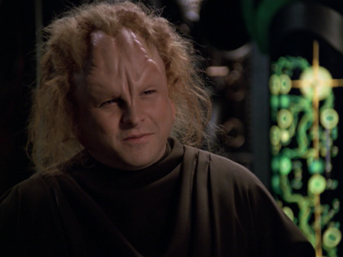 extant_StarTrek_VOY_5x20-ThinkTank_02203.jpg