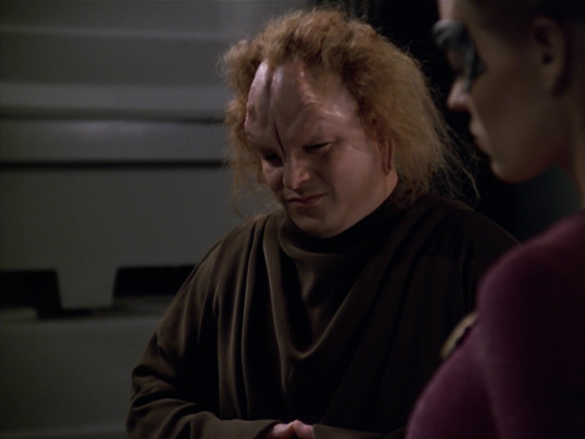 extant_StarTrek_VOY_5x20-ThinkTank_02225.jpg