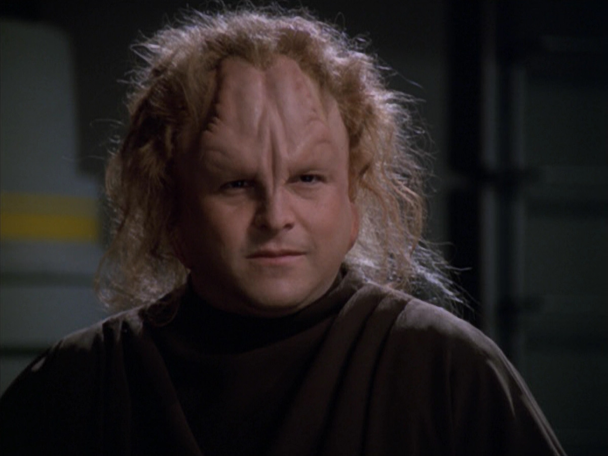 extant_StarTrek_VOY_5x20-ThinkTank_02374.jpg