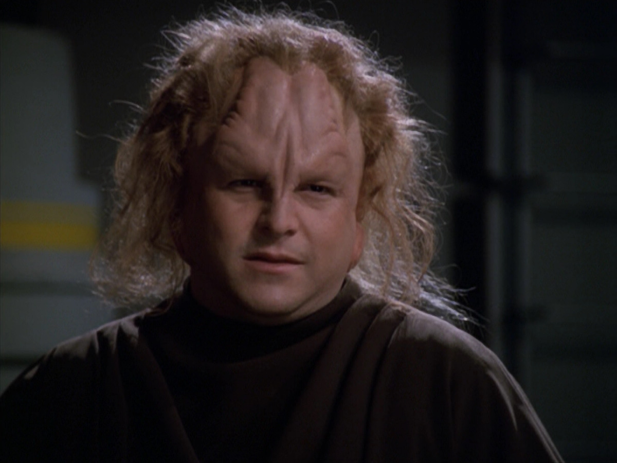 extant_StarTrek_VOY_5x20-ThinkTank_02400.jpg