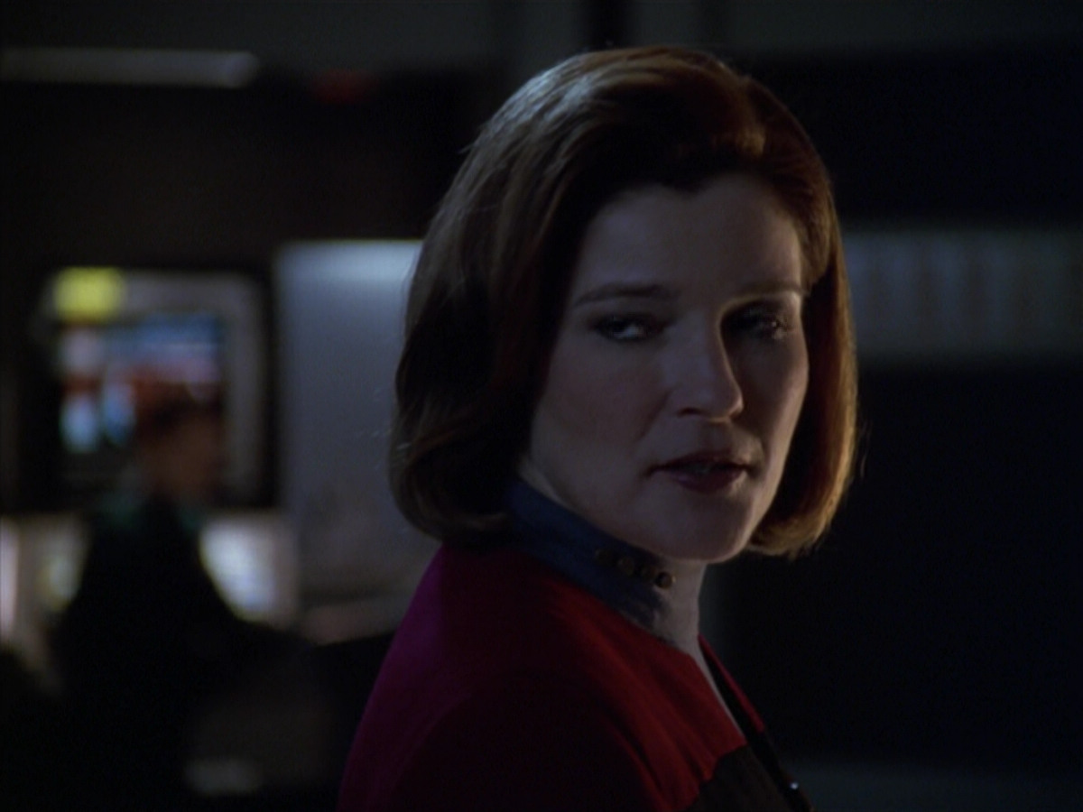 extant_StarTrek_VOY_5x20-ThinkTank_02441.jpg