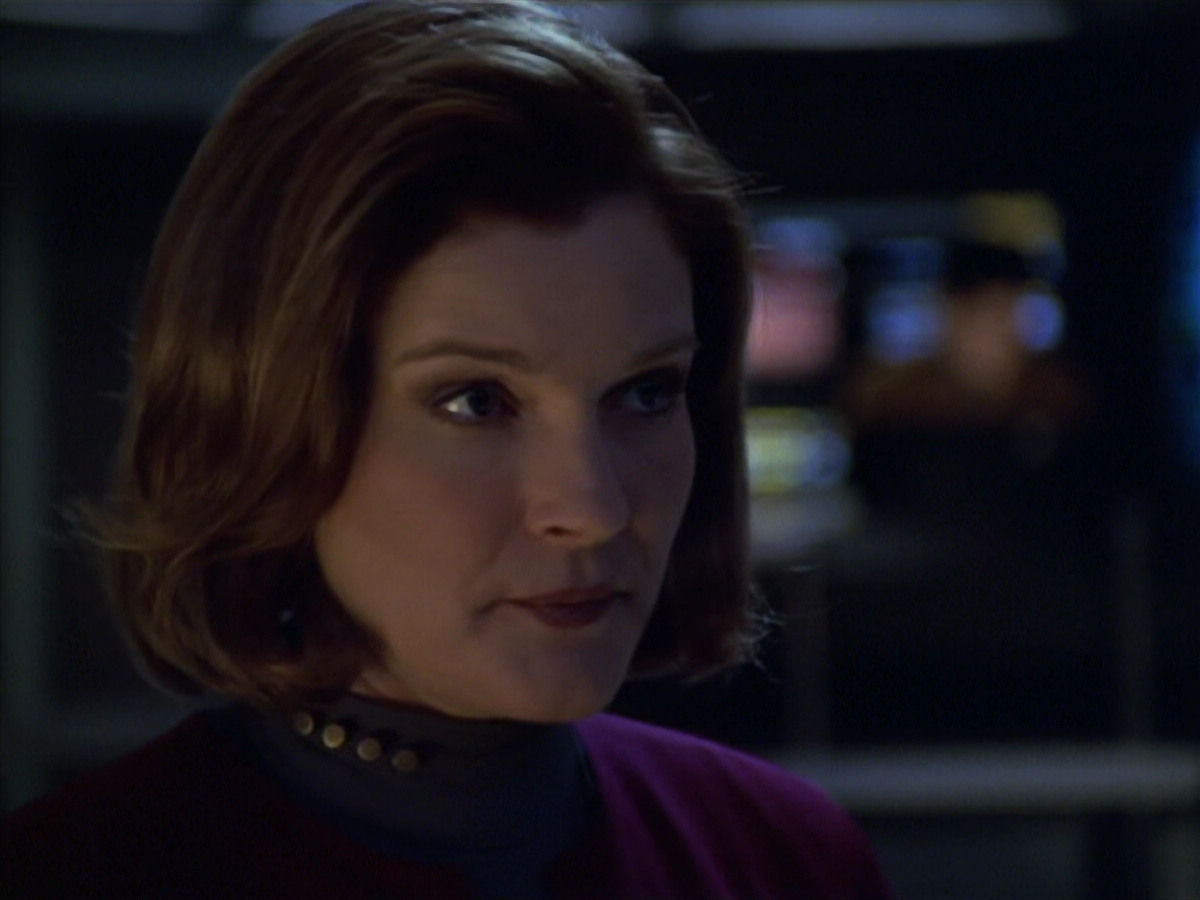 extant_StarTrek_VOY_5x20-ThinkTank_02500.jpg
