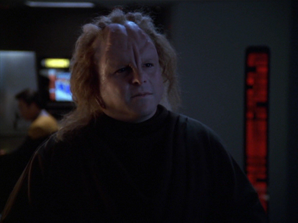 extant_StarTrek_VOY_5x20-ThinkTank_02531.jpg