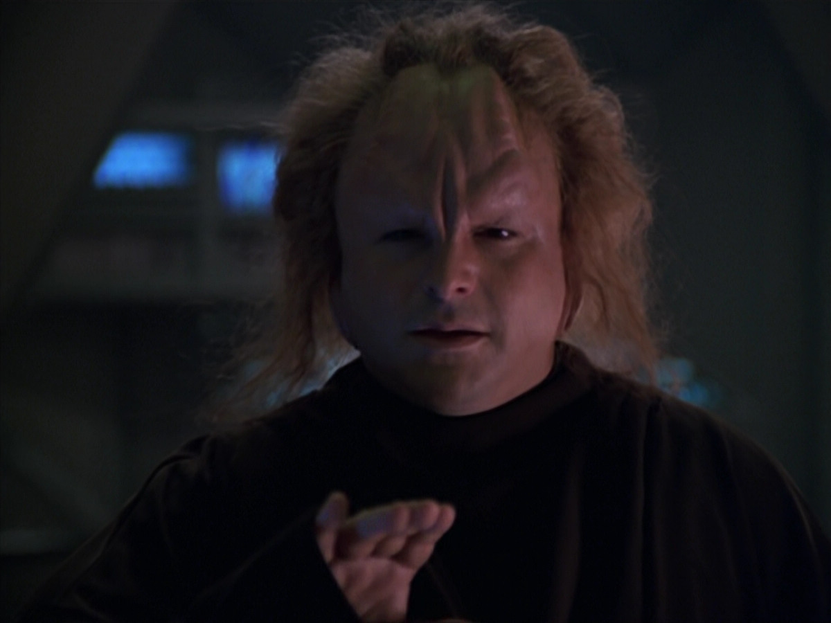 extant_StarTrek_VOY_5x20-ThinkTank_02646.jpg
