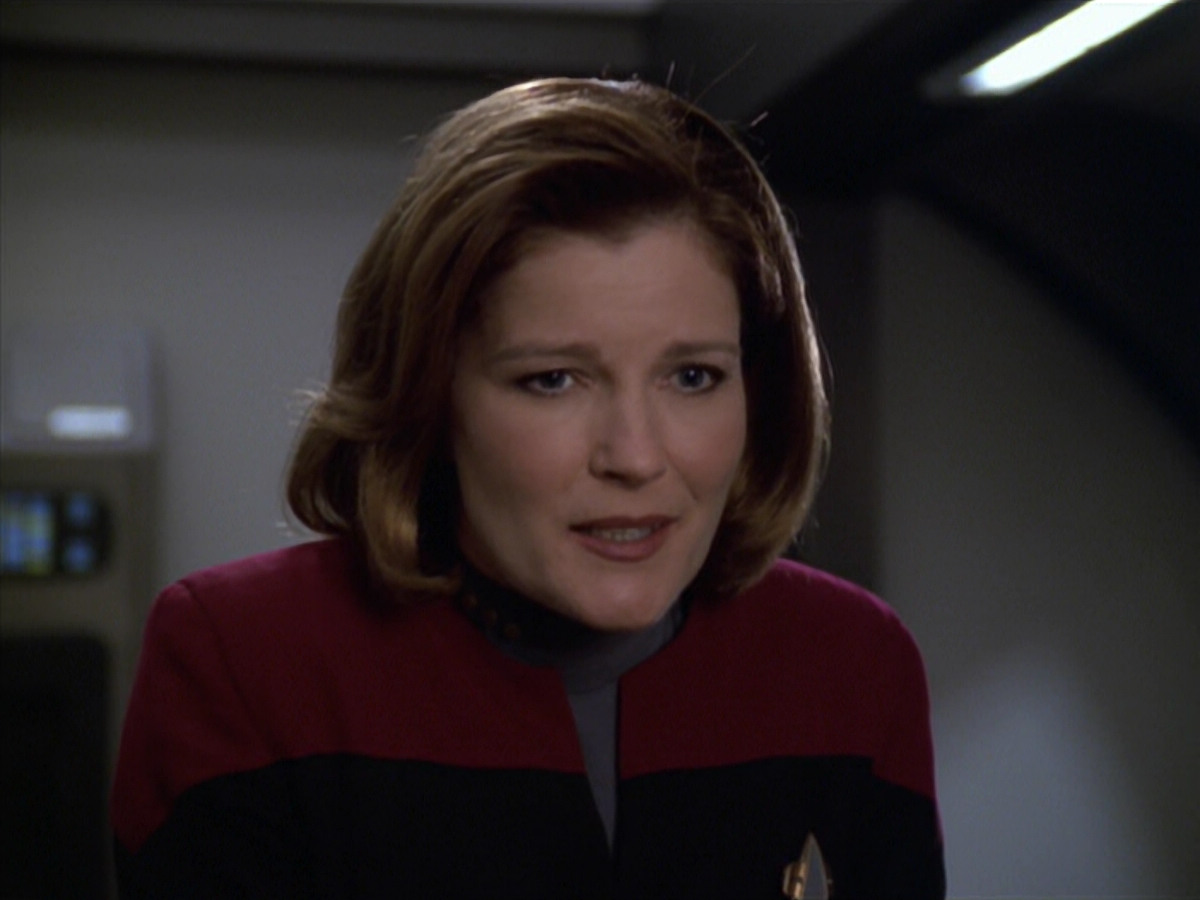 extant_StarTrek_VOY_5x20-ThinkTank_03021.jpg
