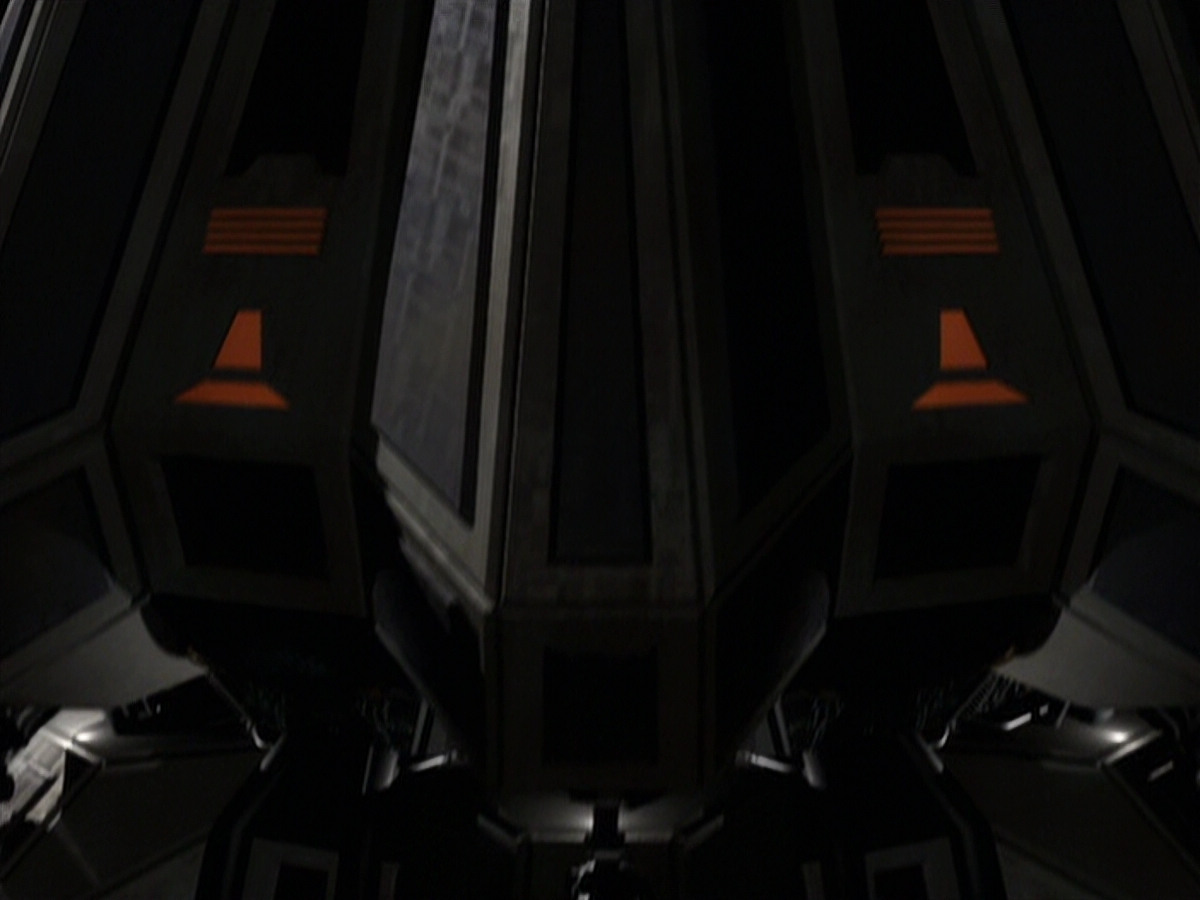 extant_StarTrek_VOY_5x20-ThinkTank_03222.jpg