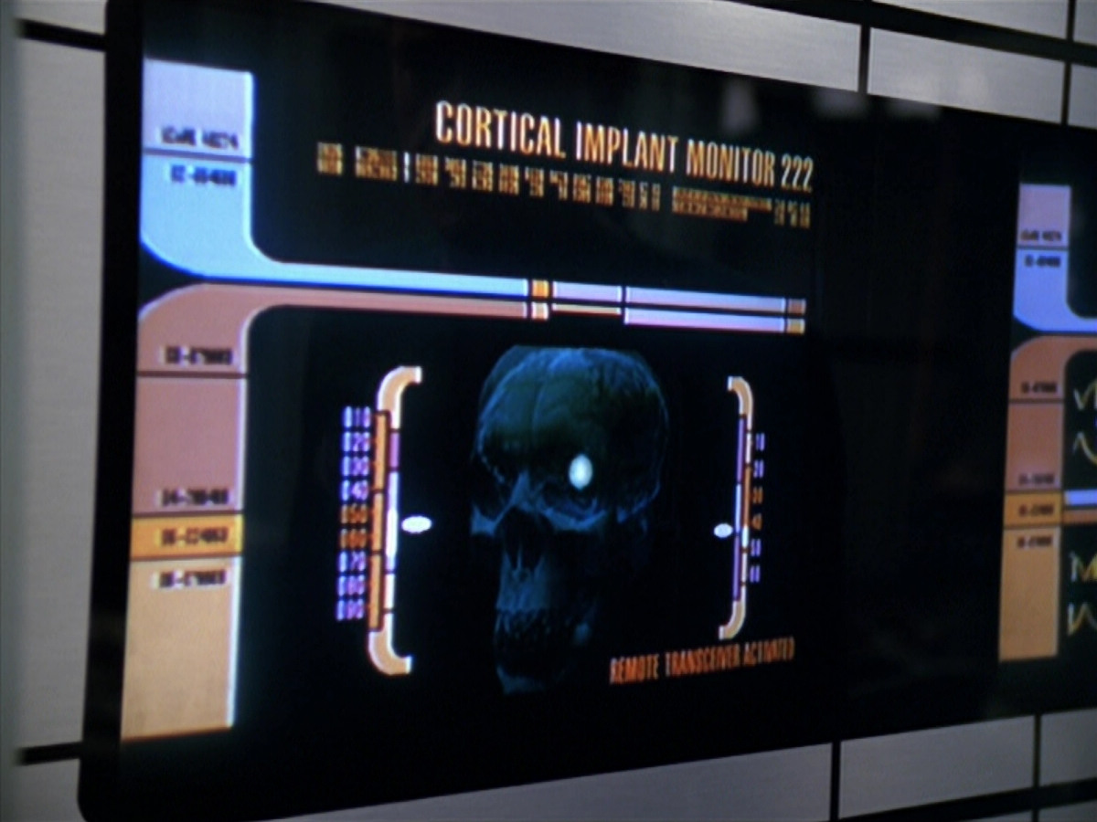 extant_StarTrek_VOY_5x20-ThinkTank_03611.jpg