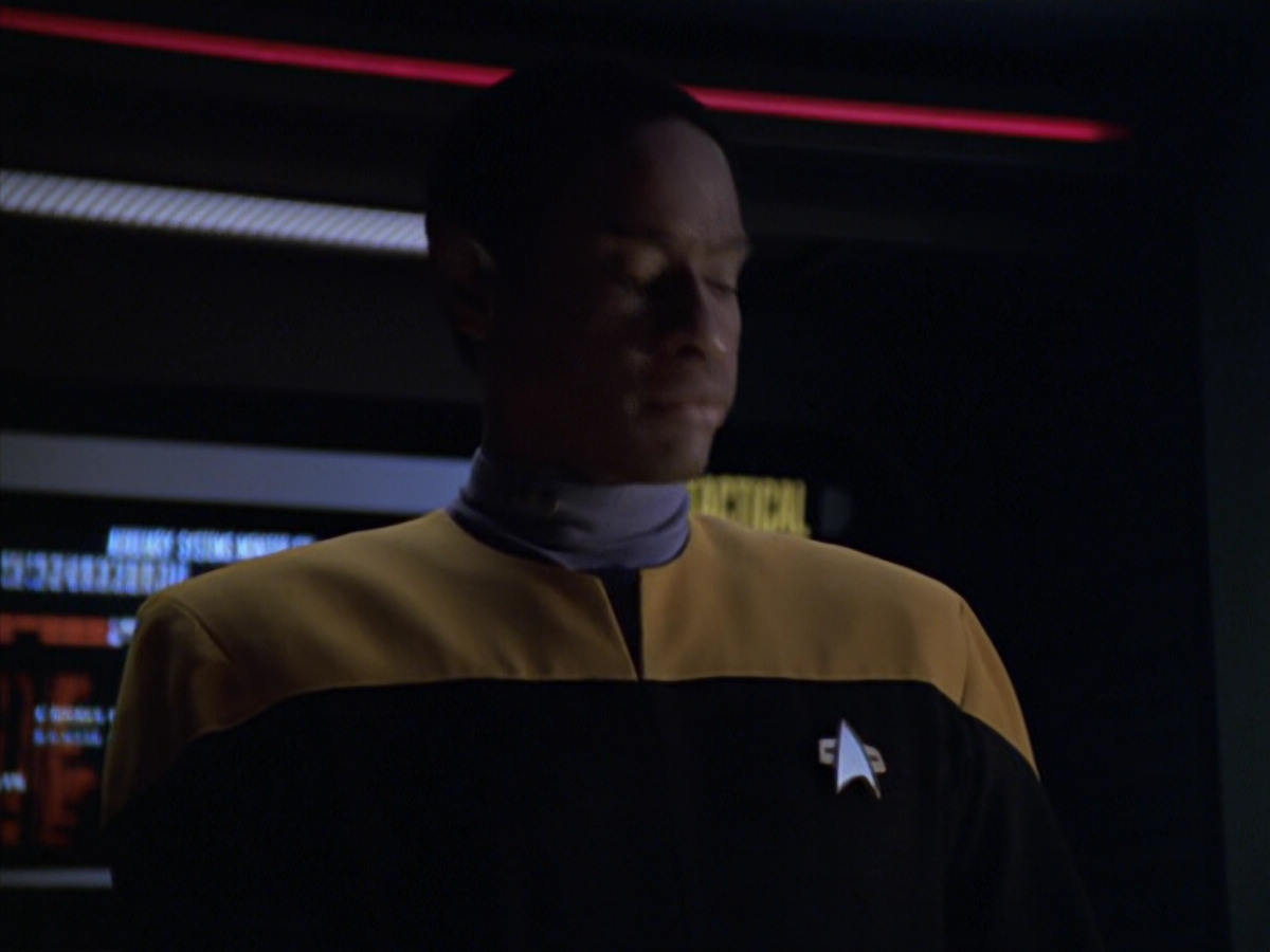 extant_StarTrek_VOY_5x20-ThinkTank_03623.jpg