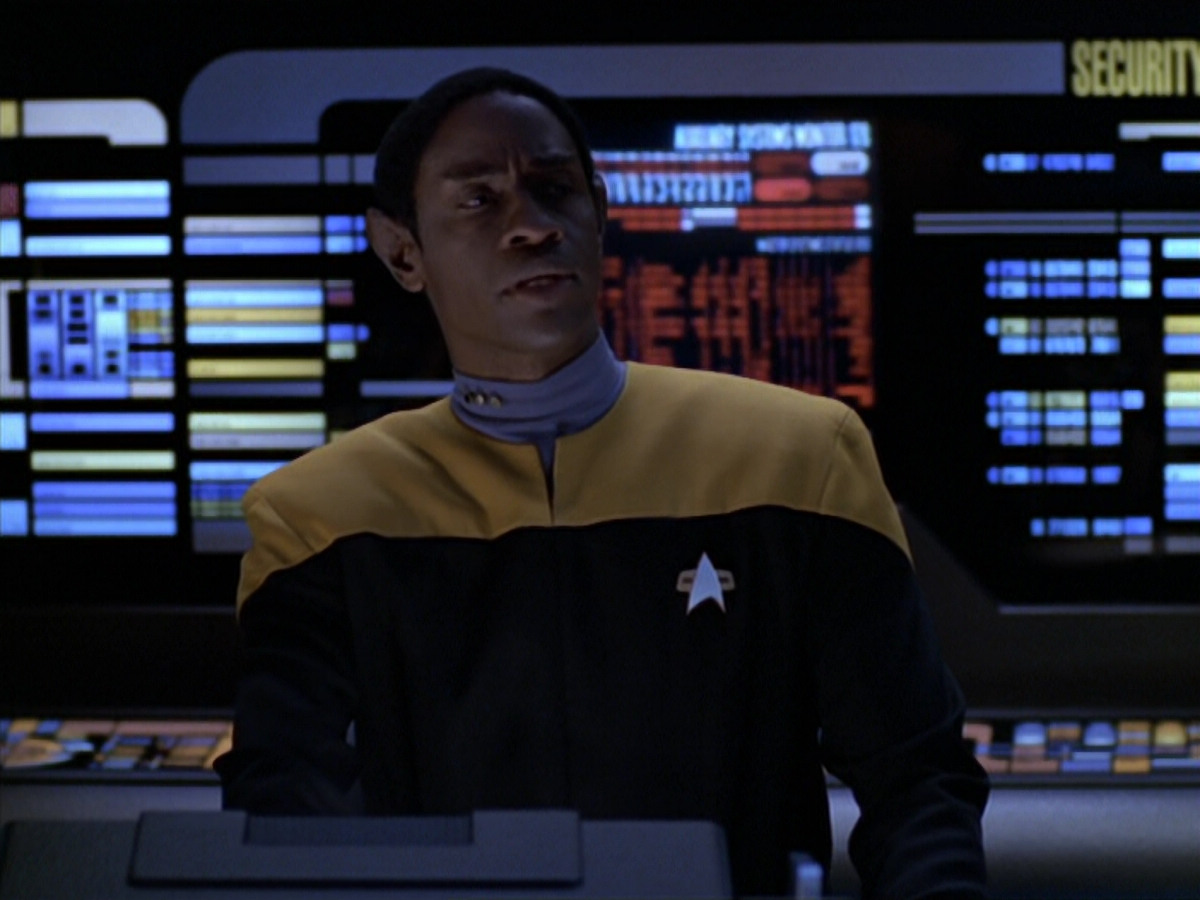 extant_StarTrek_VOY_5x20-ThinkTank_03724.jpg