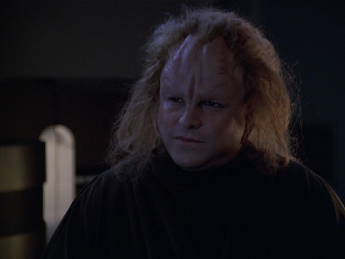 extant_StarTrek_VOY_5x20-ThinkTank_03758.jpg