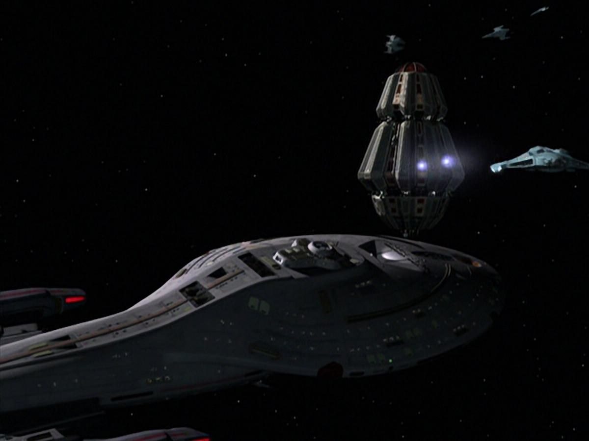 extant_StarTrek_VOY_5x20-ThinkTank_03801.jpg