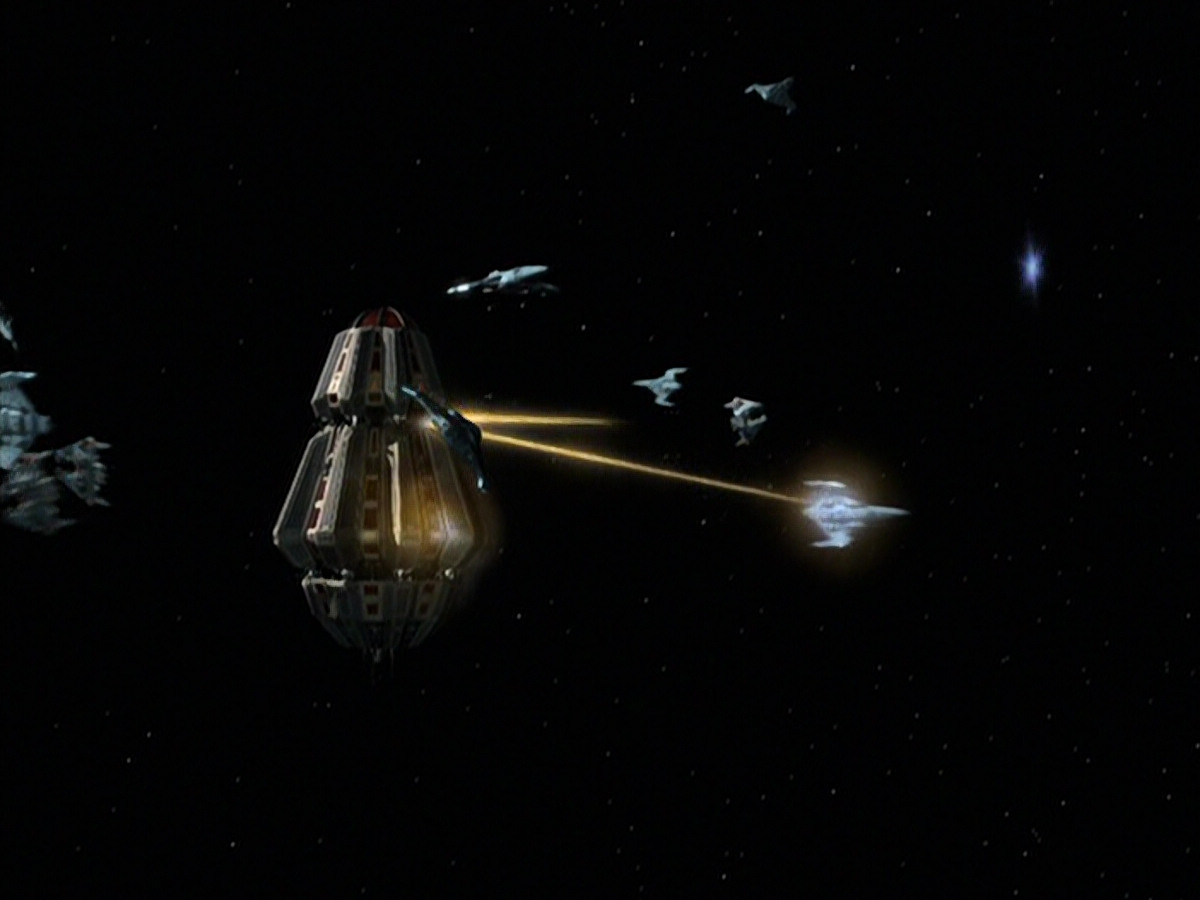 extant_StarTrek_VOY_5x20-ThinkTank_03810.jpg