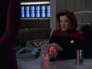 Filename=extant_StarTrek_VOY_5x20-ThinkTank_00574.jpg
Filesize=168KiB
Dimensions=1200x900
Date added=Nov 21, 2019 extant_StarTrek_VOY_5x20-ThinkTank_00574.jpg