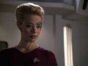 extant_StarTrek_VOY_5x20-ThinkTank_00576.jpg
