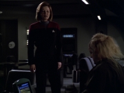 Filename=extant_StarTrek_VOY_5x20-ThinkTank_01098.jpg
Filesize=137KiB
Dimensions=1200x900
Date added=Nov 21, 2019 extant_StarTrek_VOY_5x20-ThinkTank_01098.jpg