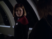 extant_StarTrek_VOY_5x20-ThinkTank_01246.jpg
