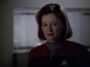 extant_StarTrek_VOY_5x20-ThinkTank_01284.jpg