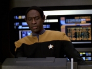 extant_StarTrek_VOY_5x20-ThinkTank_01319.jpg