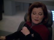 extant_StarTrek_VOY_5x20-ThinkTank_01334.jpg