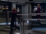 extant_StarTrek_VOY_5x20-ThinkTank_01344.jpg