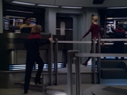 extant_StarTrek_VOY_5x20-ThinkTank_01345.jpg