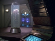 extant_StarTrek_VOY_5x20-ThinkTank_01348.jpg