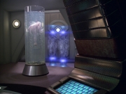 extant_StarTrek_VOY_5x20-ThinkTank_01349.jpg